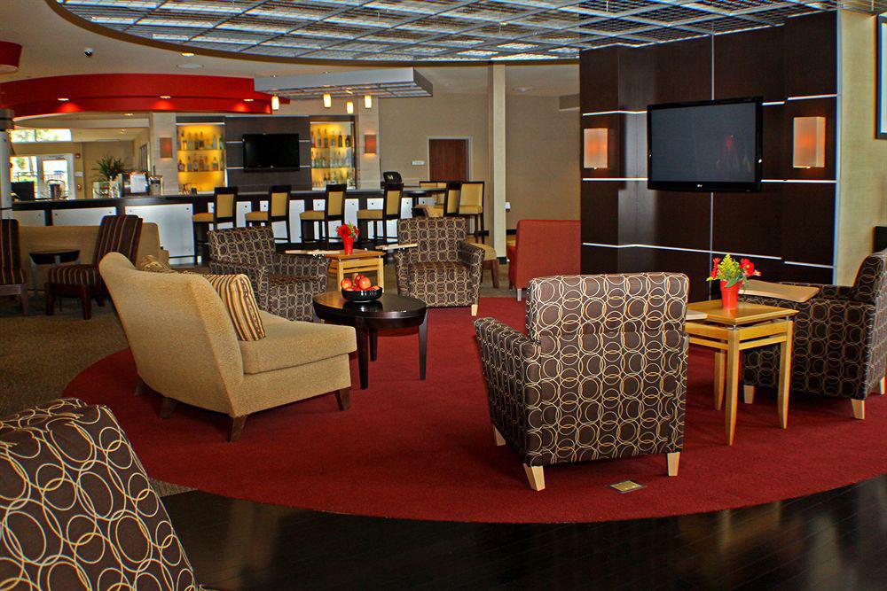Doubletree By Hilton Hotel Oklahoma City Airport מראה חיצוני תמונה